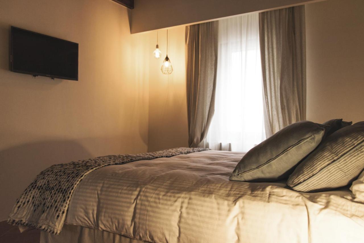 Cece Nove - Sotto L'Arco Bed & Breakfast Rutigliano Exterior foto