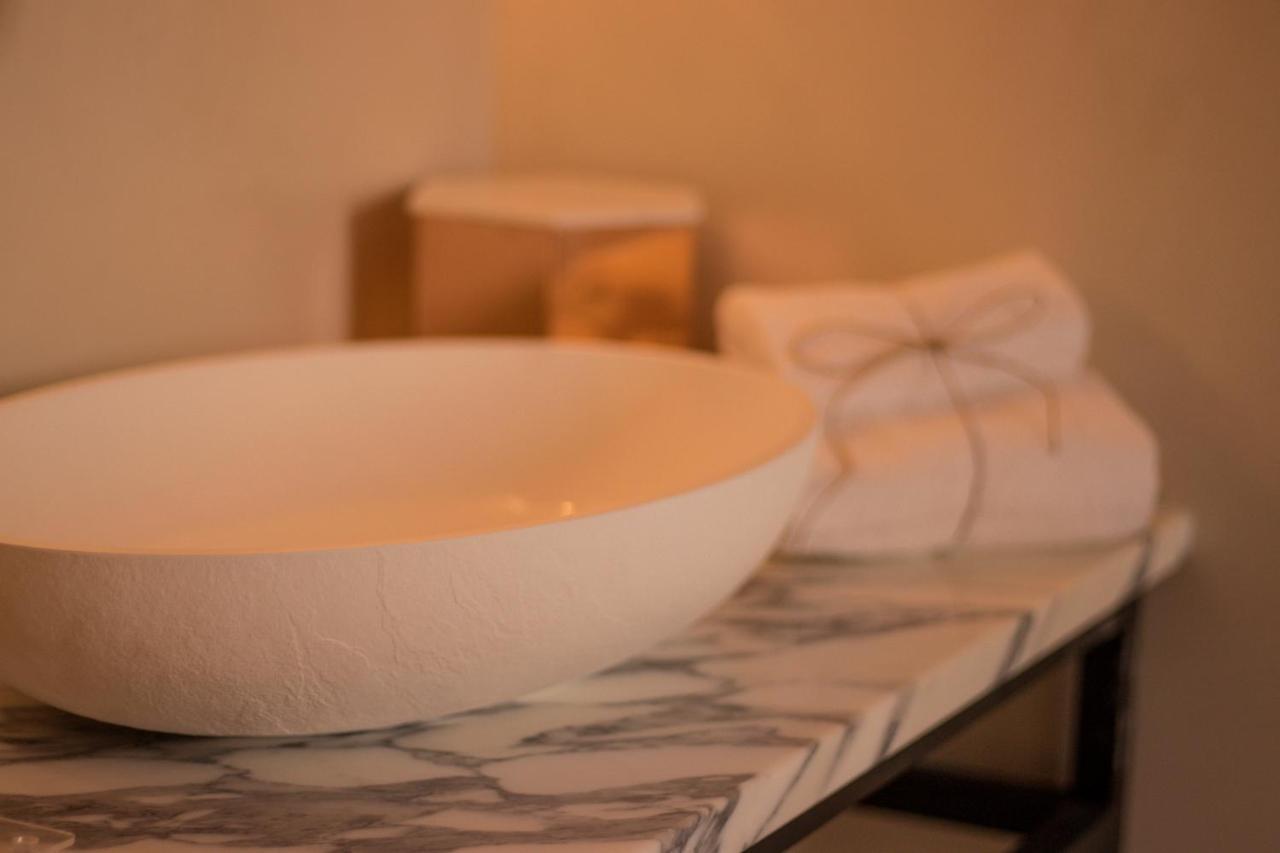 Cece Nove - Sotto L'Arco Bed & Breakfast Rutigliano Exterior foto